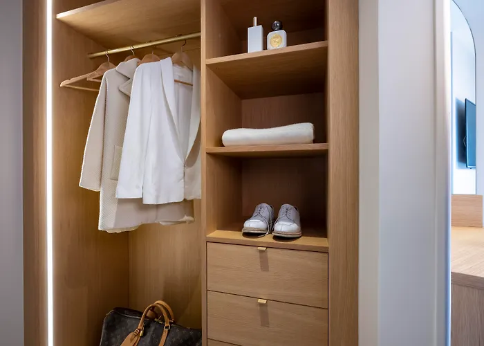 Hotel Beige